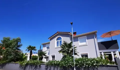 Kuća i okolina — 3